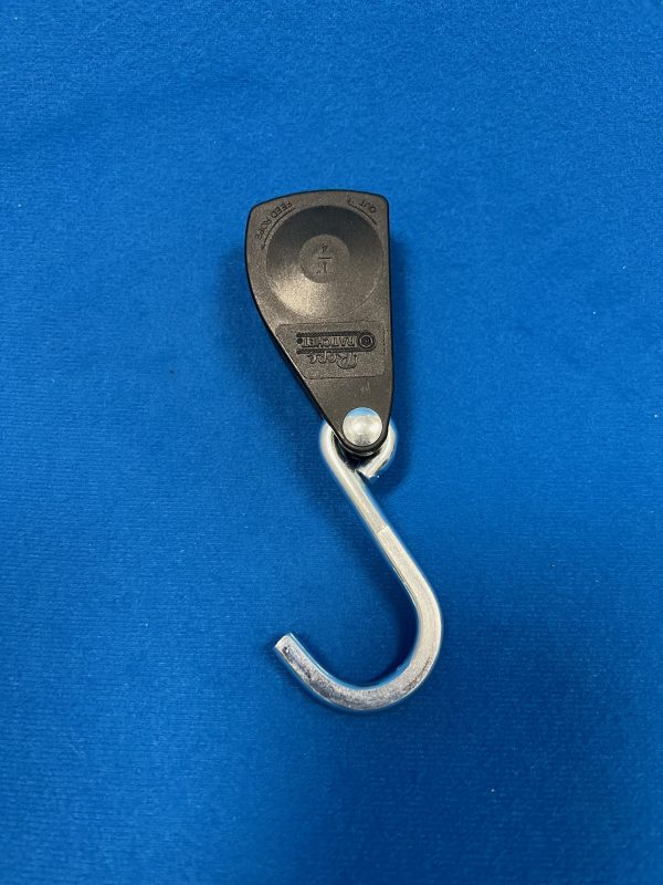 Ratchet Hook